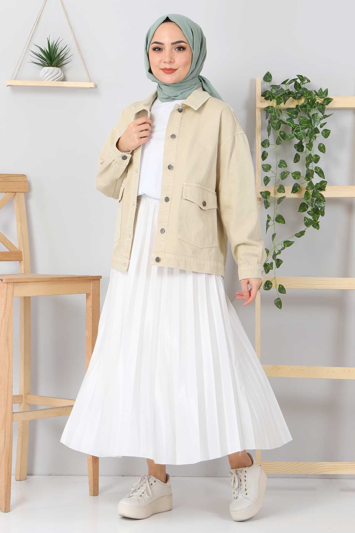 Women's Pocket Beige Denim Jacket